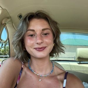 Meet your Posher, Tessa